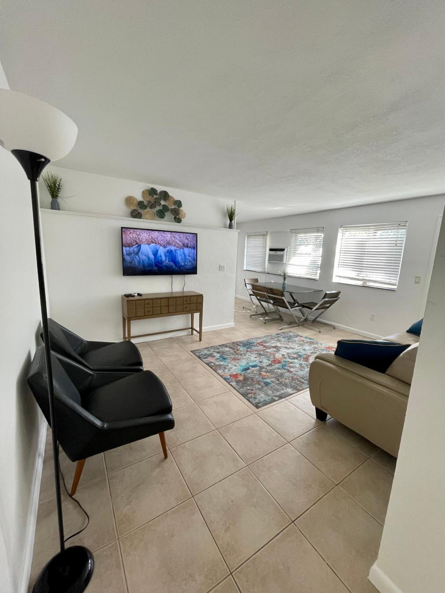 Downtown Ftl Apartments On The River Fort Lauderdale Buitenkant foto